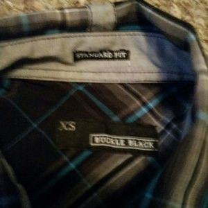 Men's xs buckle shirt